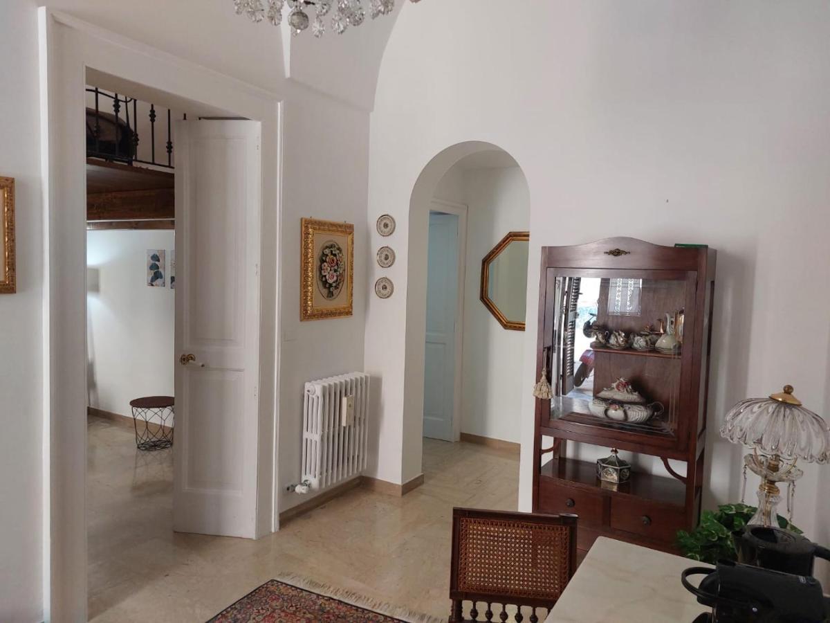 Del Conservatorio Nel Centro Storico Appartamento *